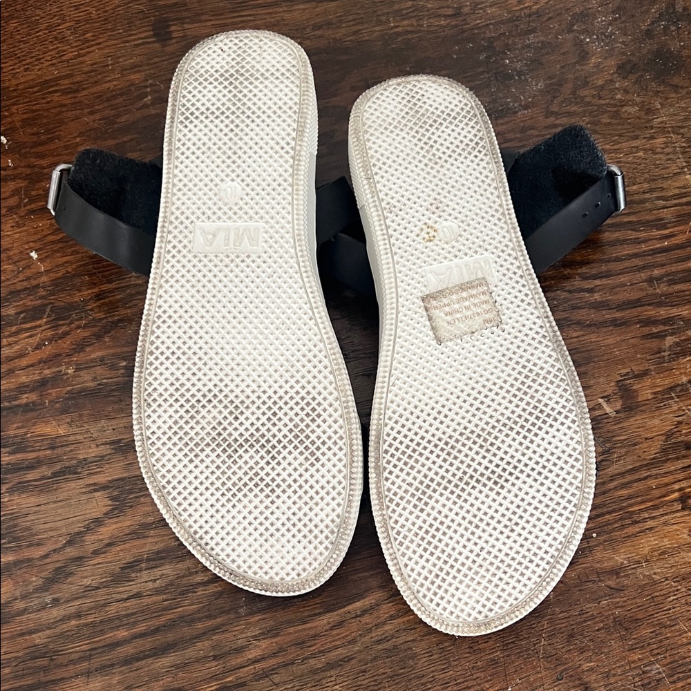 MIA Black and Tan Women's Sandals - Picture 4 of 5